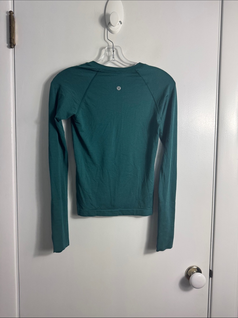 Lululemon Swiftly Tech Long Sleeve Race Length Storm Teal Size 4 - Picture 2 of 7